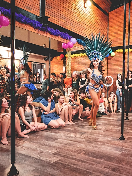 Studio privatisable pour événement pole dance à Angers
